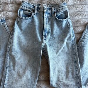 Abercrombie and Fitch Light Wash Jeans CURVE LOVE